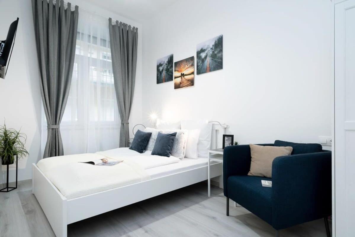 New Home At Exlusive Central Location 布达佩斯 外观 照片
