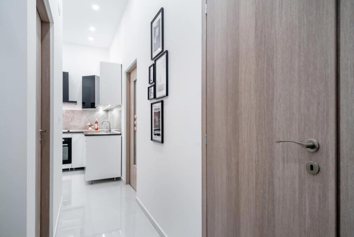 New Home At Exlusive Central Location 布达佩斯 外观 照片
